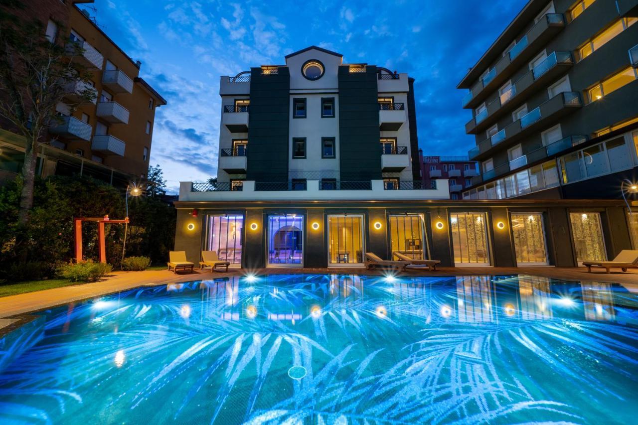 Brasil Seaview Hotel Milano Marittima Exterior foto